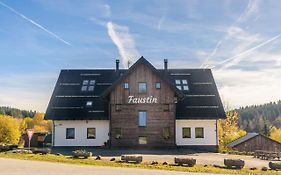 Apartmany Faustin